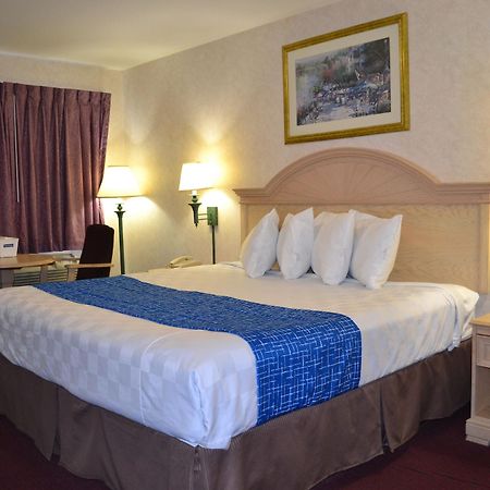 Travelodge By Wyndham Niagara Falls - New York Ngoại thất bức ảnh