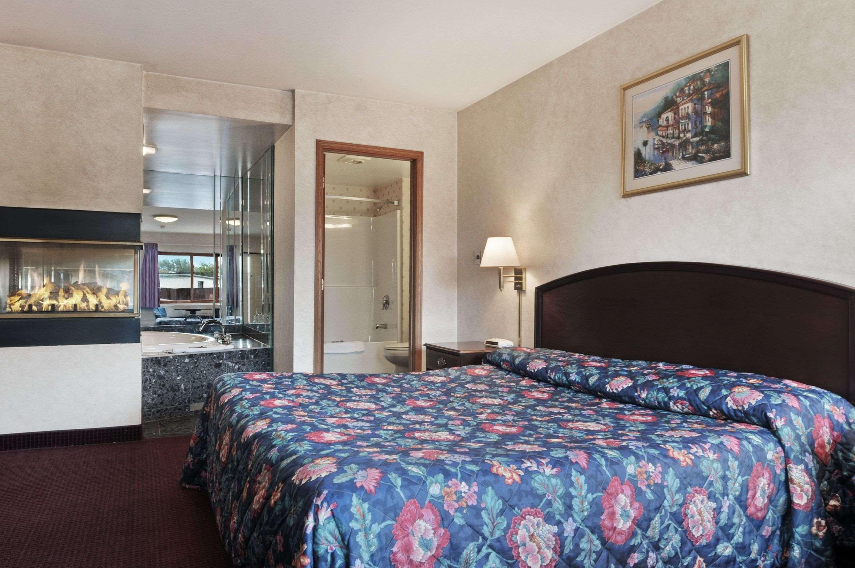Travelodge By Wyndham Niagara Falls - New York Ngoại thất bức ảnh
