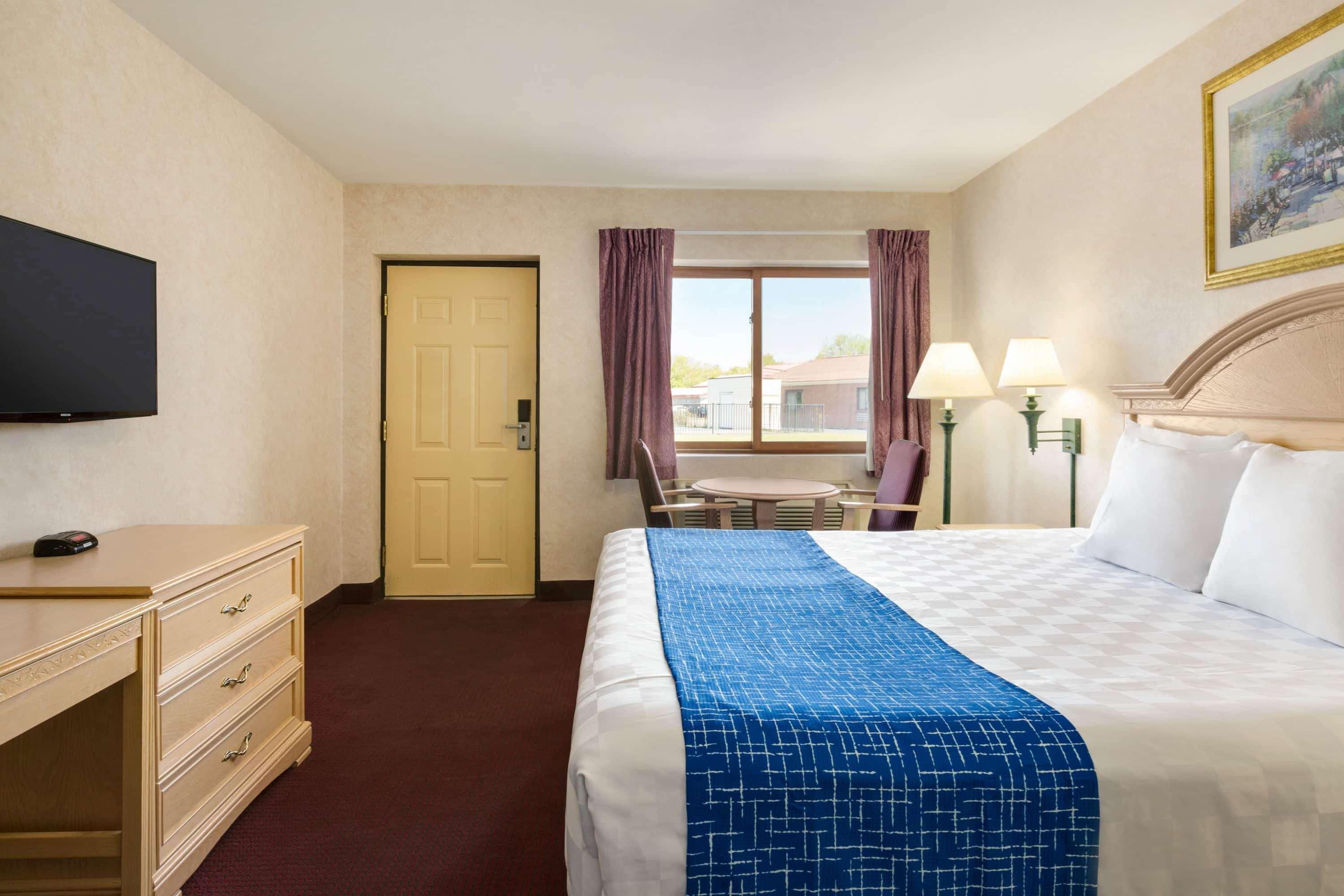 Travelodge By Wyndham Niagara Falls - New York Ngoại thất bức ảnh