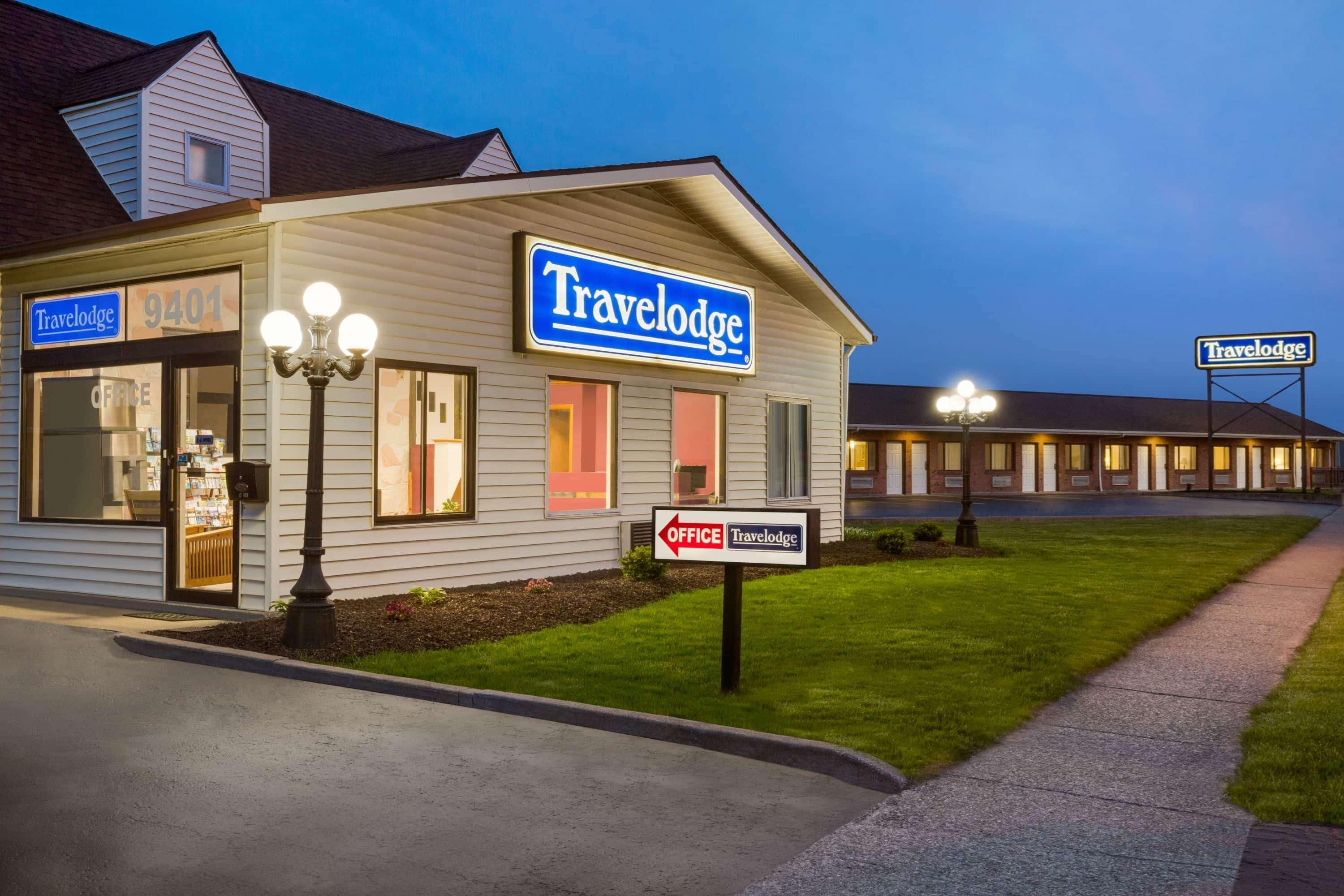 Travelodge By Wyndham Niagara Falls - New York Ngoại thất bức ảnh