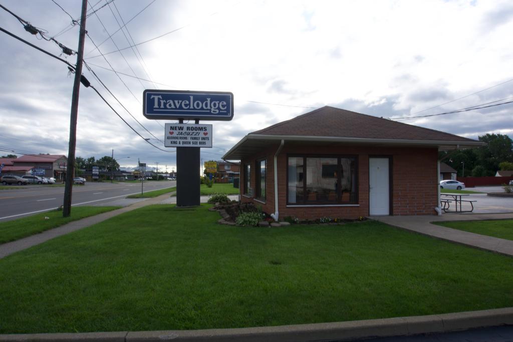 Travelodge By Wyndham Niagara Falls - New York Ngoại thất bức ảnh