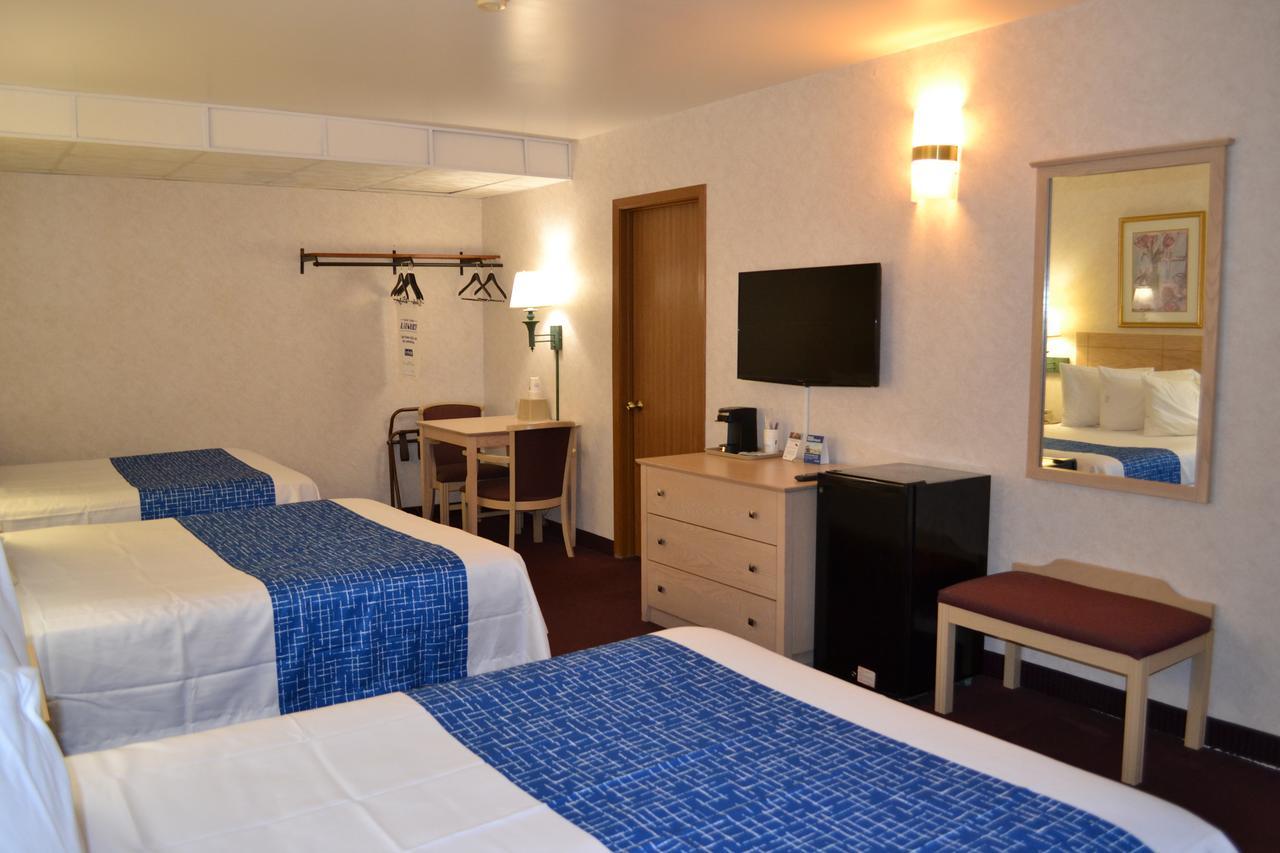 Travelodge By Wyndham Niagara Falls - New York Phòng bức ảnh