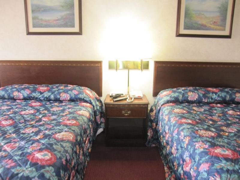Travelodge By Wyndham Niagara Falls - New York Ngoại thất bức ảnh