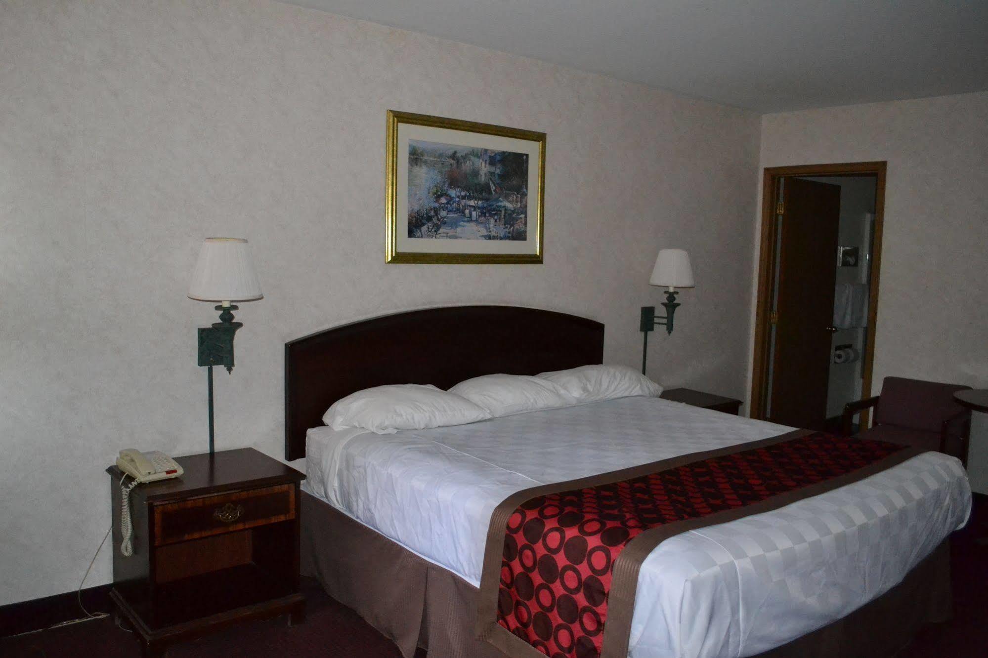 Travelodge By Wyndham Niagara Falls - New York Ngoại thất bức ảnh