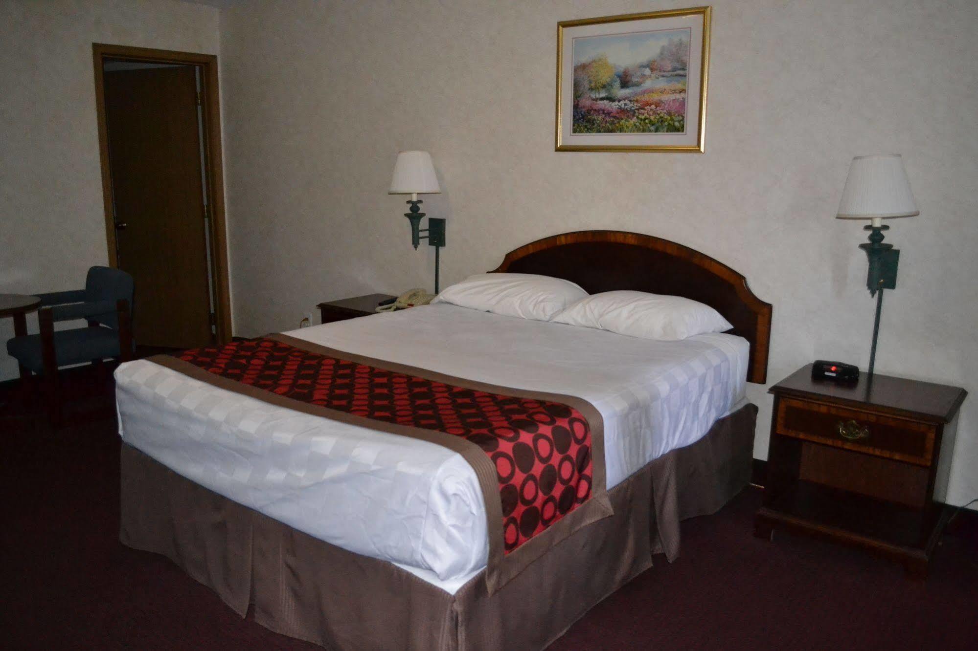Travelodge By Wyndham Niagara Falls - New York Ngoại thất bức ảnh
